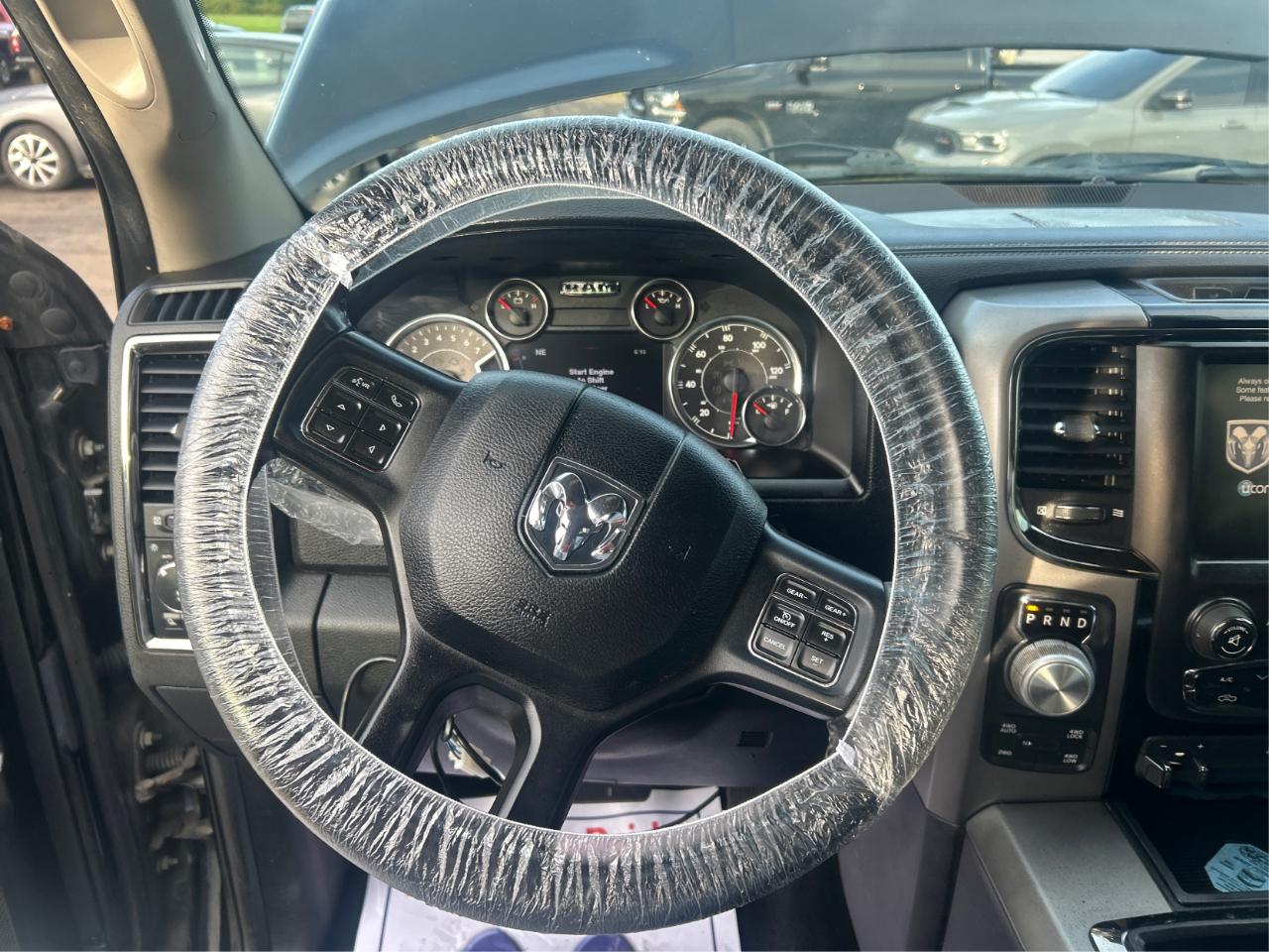 RAM 1500 Sport Crew Cab LWB 4WD 2014