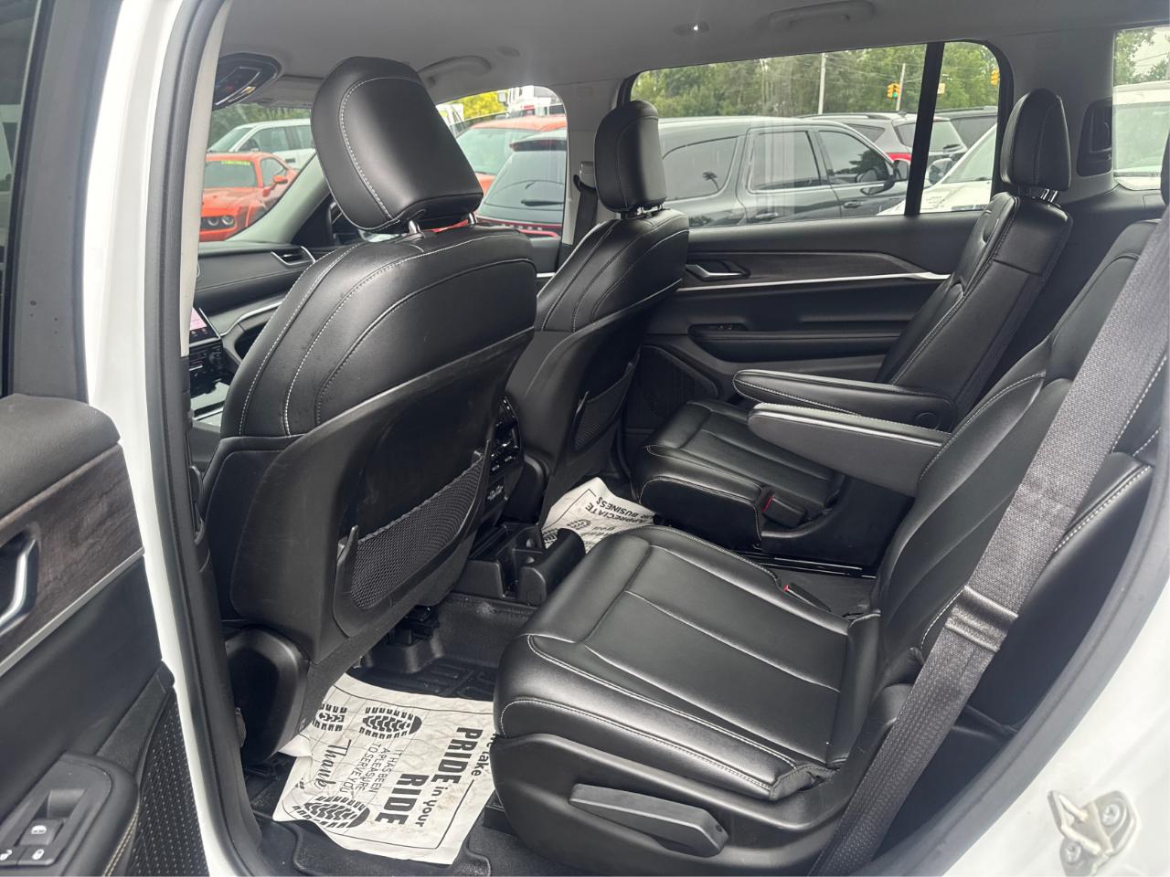 Jeep Grand Cherokee L Limited 4WD 2023