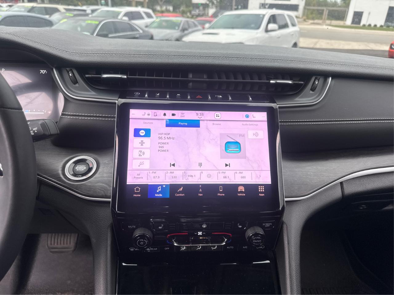 Jeep Grand Cherokee L Limited 4WD 2023