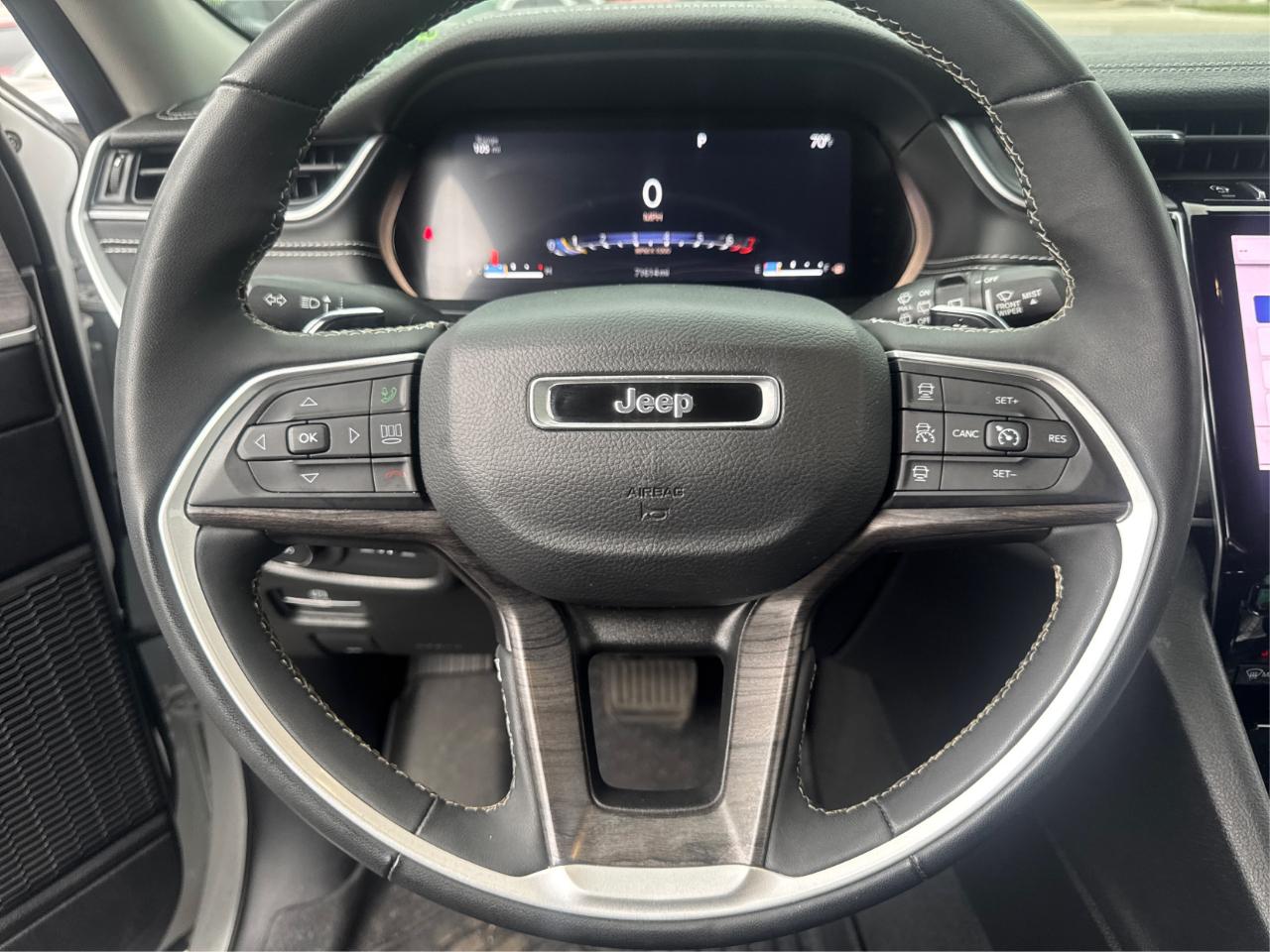 Jeep Grand Cherokee L Limited 4WD 2023