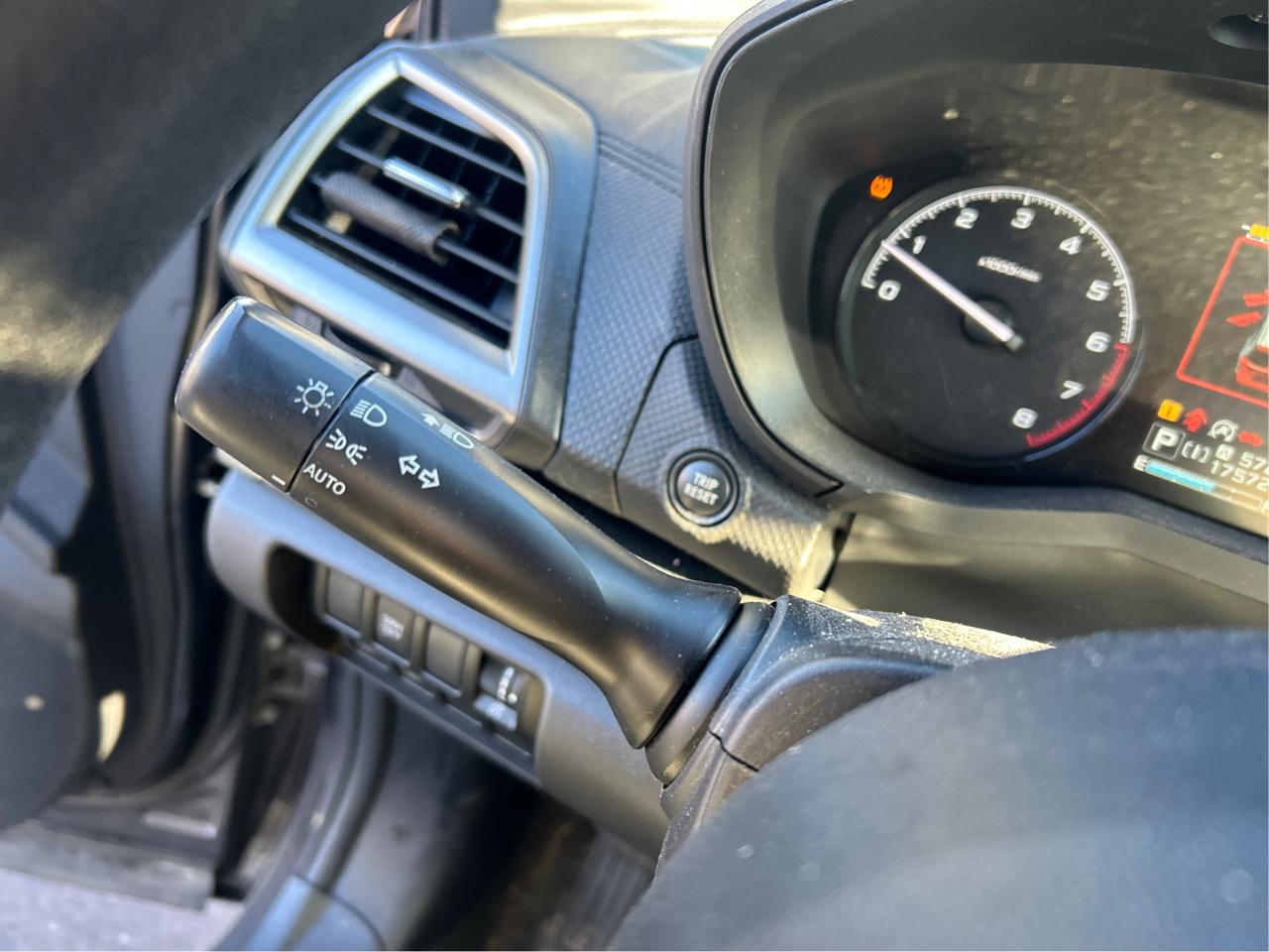 Subaru Forester Base 2023