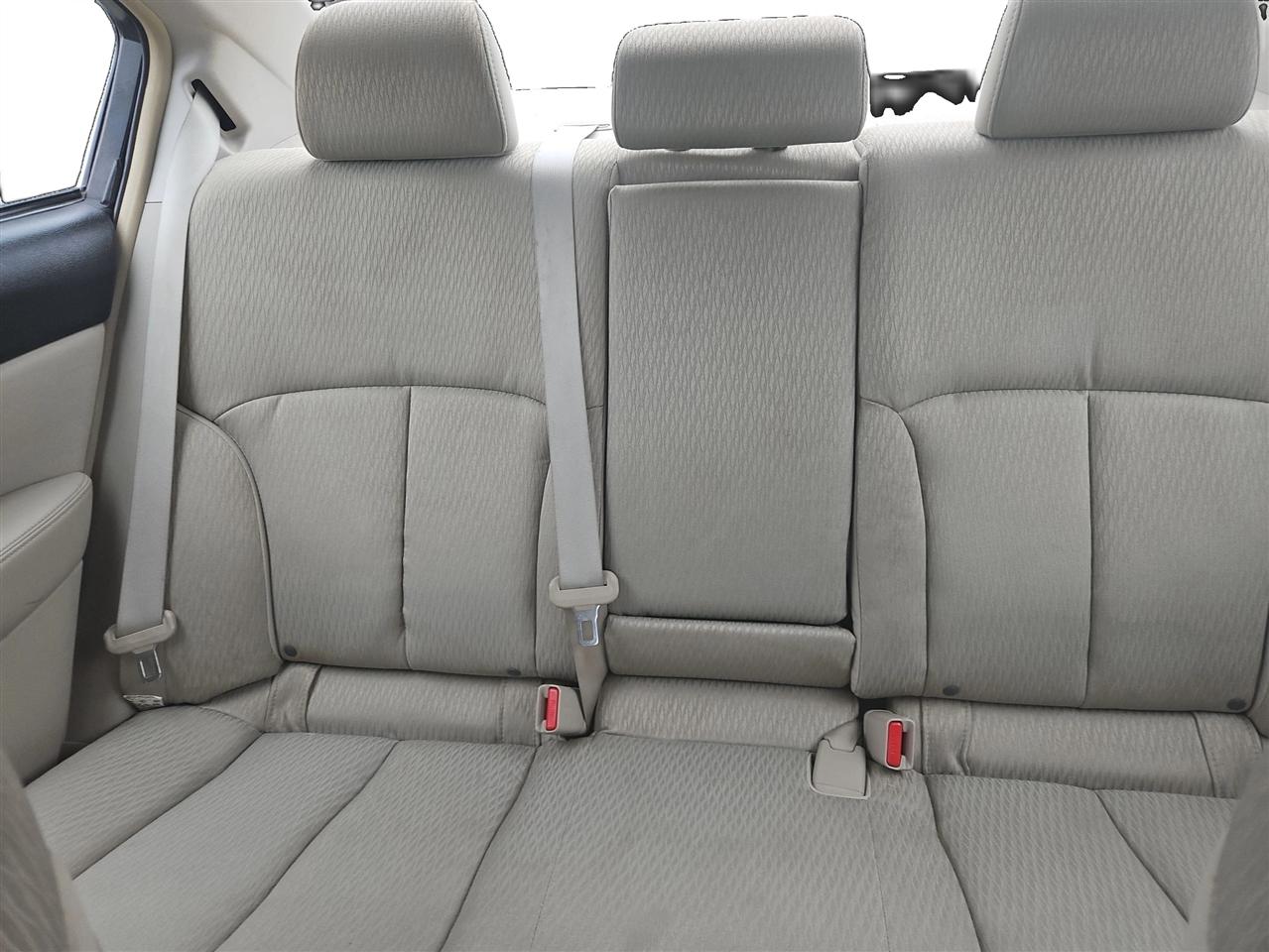 Subaru Legacy 2.5i Premium 2012