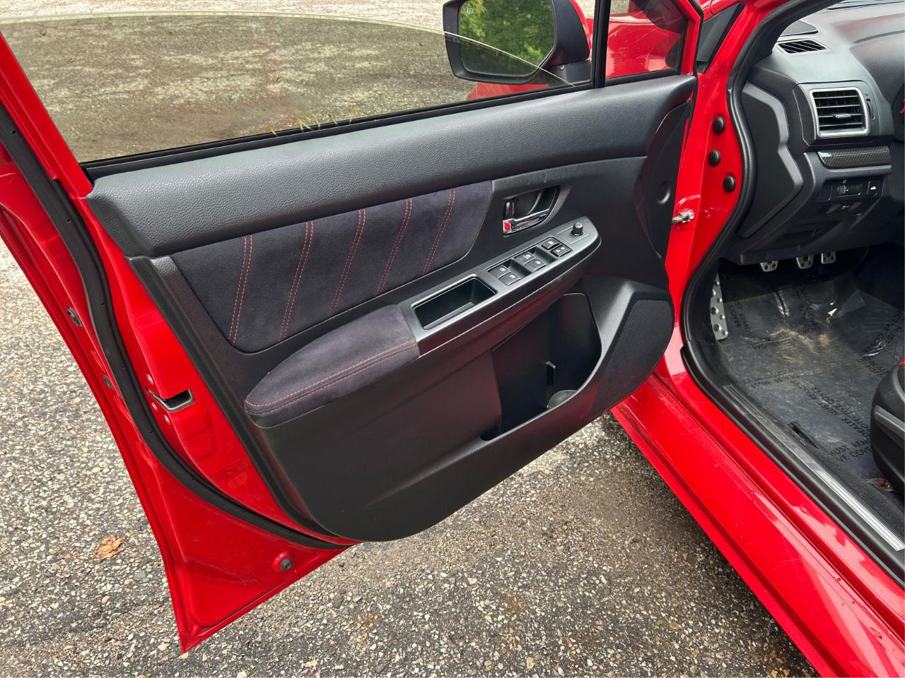 Subaru WRX STI 4-Door 2016