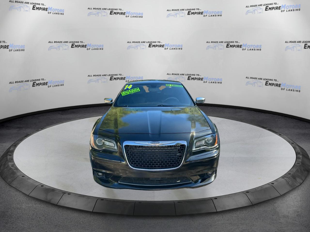 Chrysler 300 C John Varvatos Luxury RWD 2014