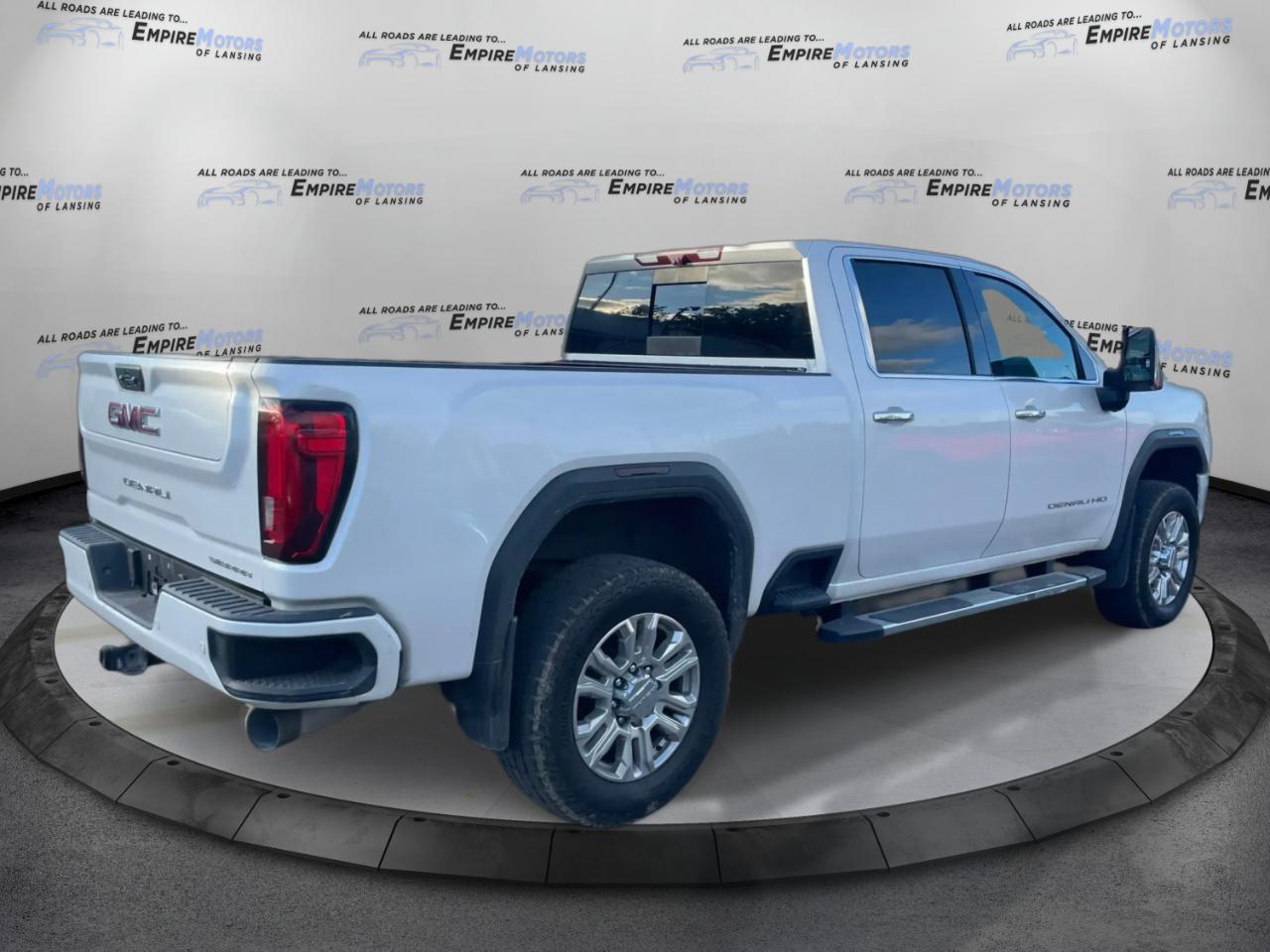 GMC Sierra 2500HD Denali Crew Cab 4WD SB 2023