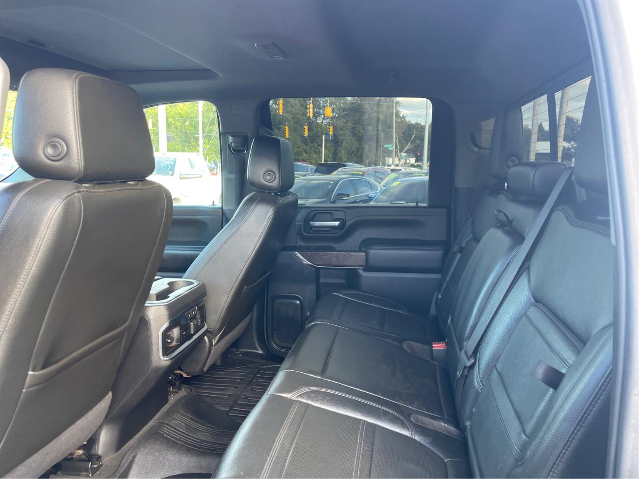 GMC Sierra 2500HD Denali Crew Cab 4WD SB 2023