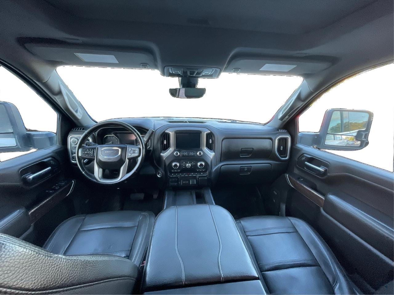 GMC Sierra 2500HD Denali Crew Cab 4WD SB 2023