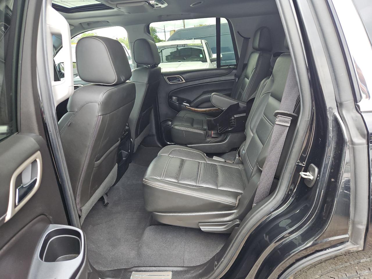 GMC Yukon Denali 4WD 2019