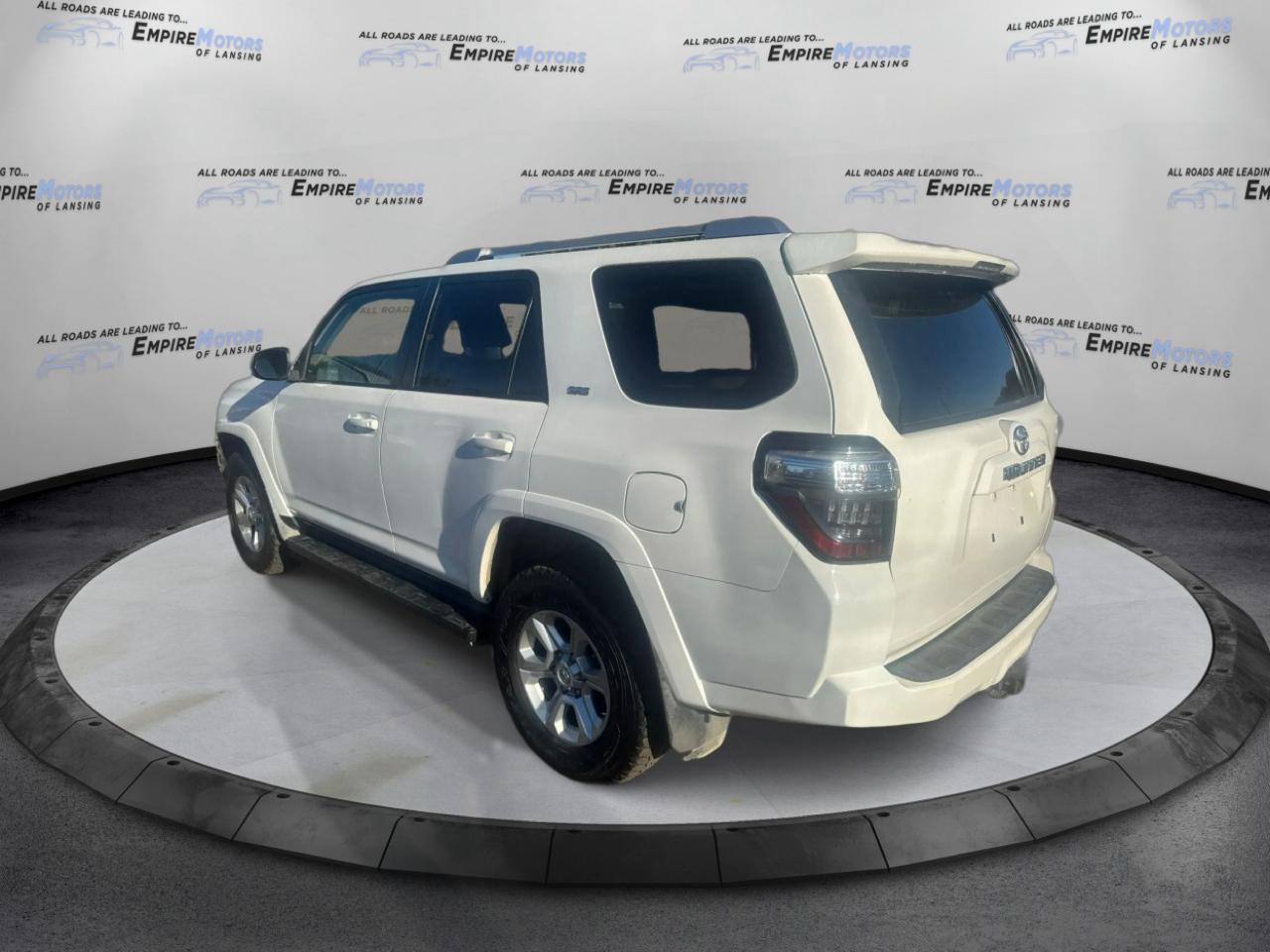 Toyota 4Runner SR5 4WD 2016