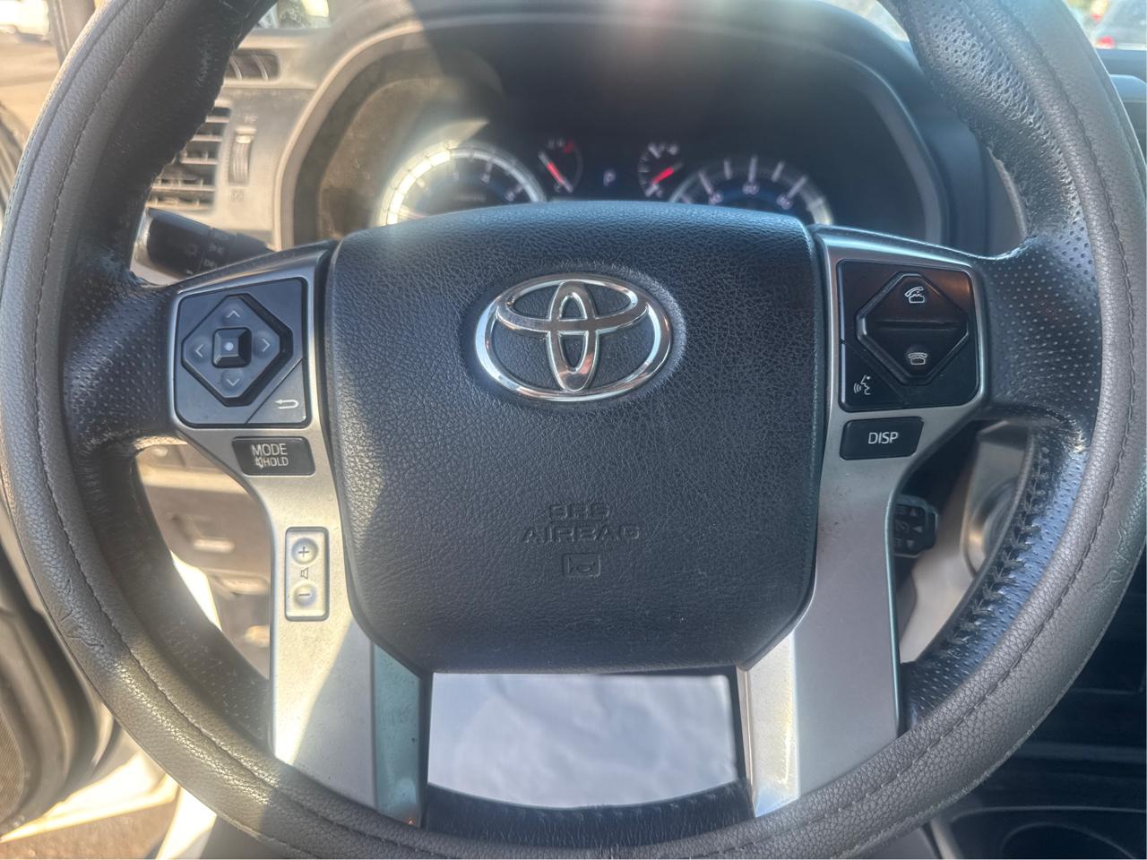 Toyota 4Runner SR5 4WD 2016