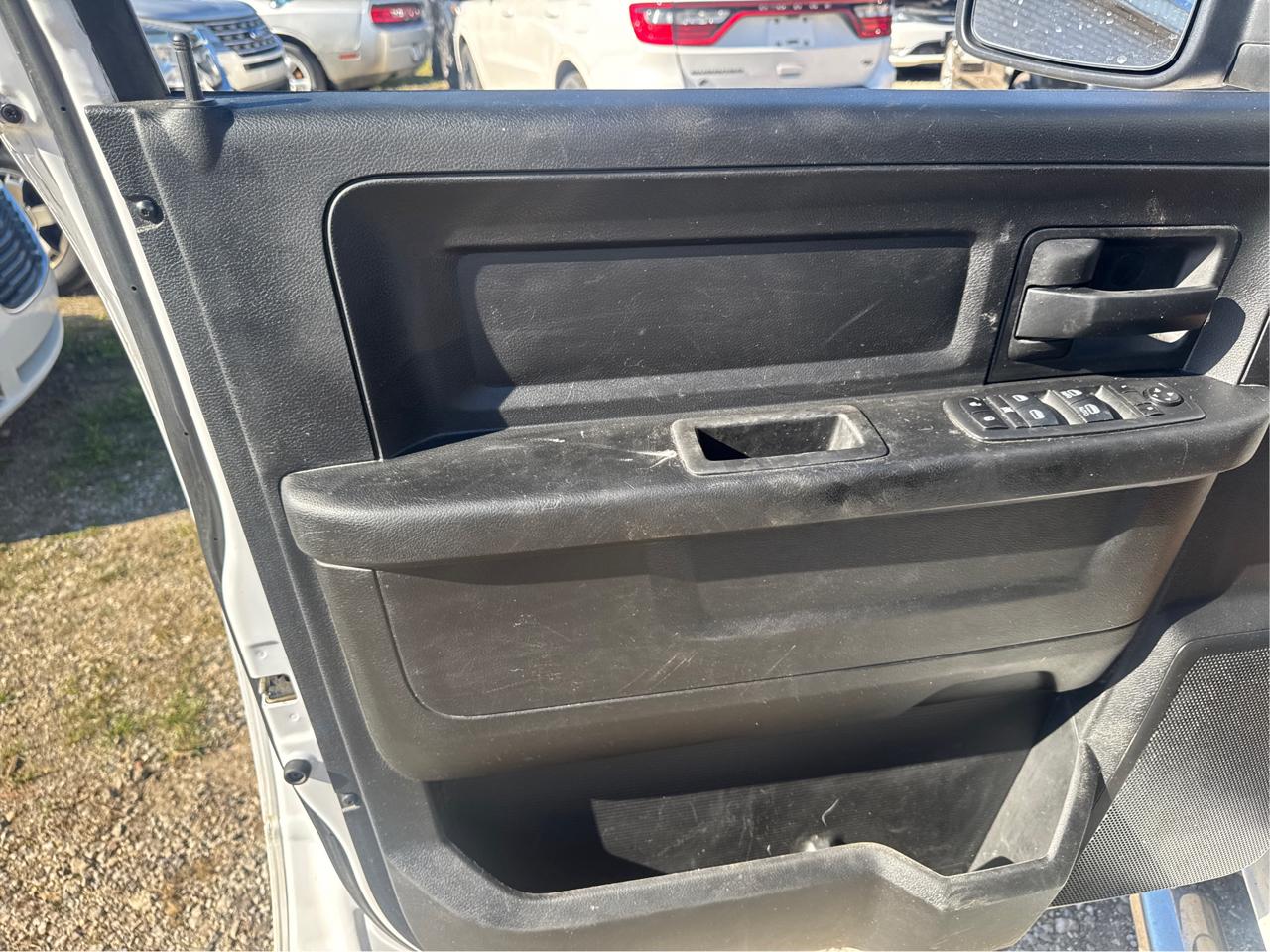 RAM 1500 Classic Tradesman Quad Cab 4WD 2020