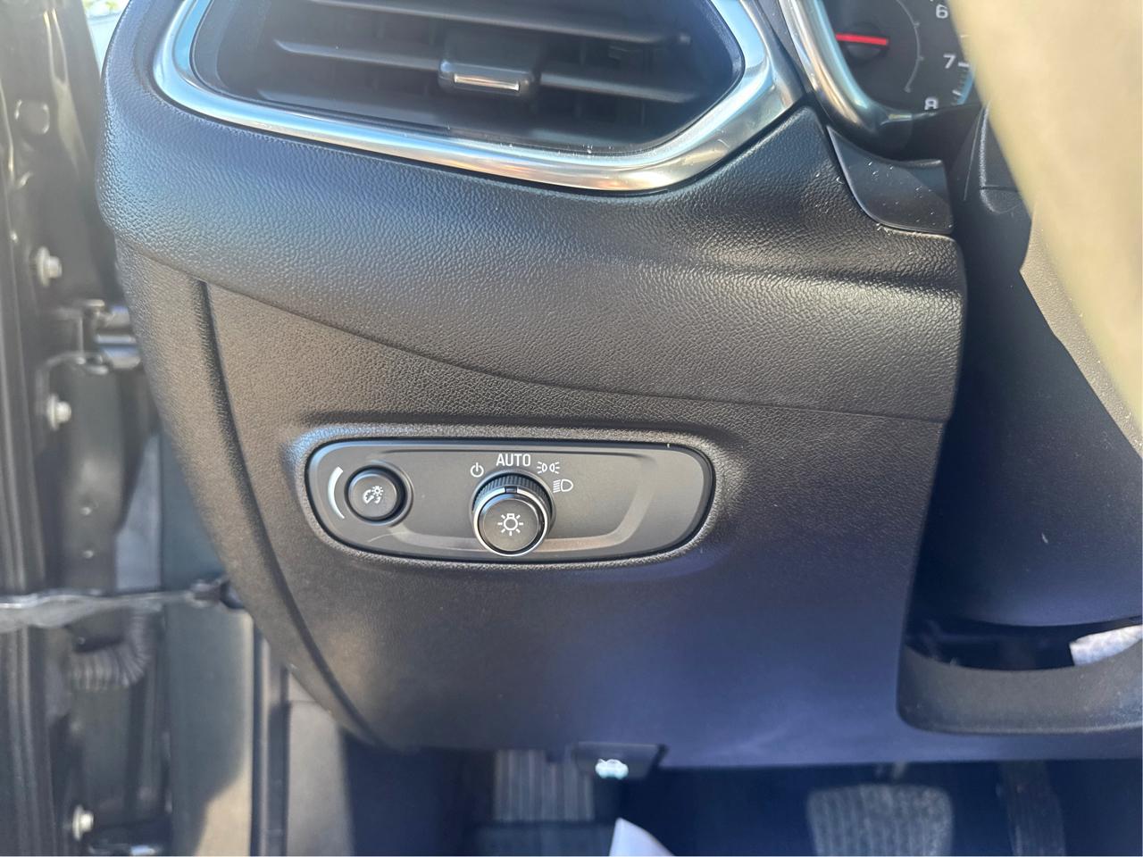 Chevrolet Equinox LS 2WD 2021