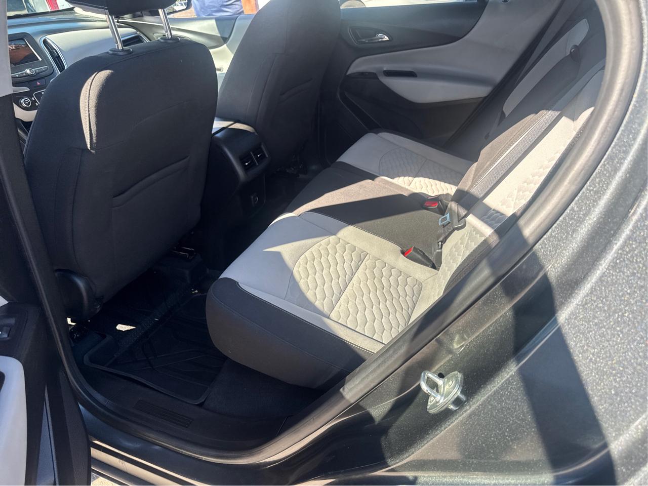 Chevrolet Equinox LS 2WD 2021