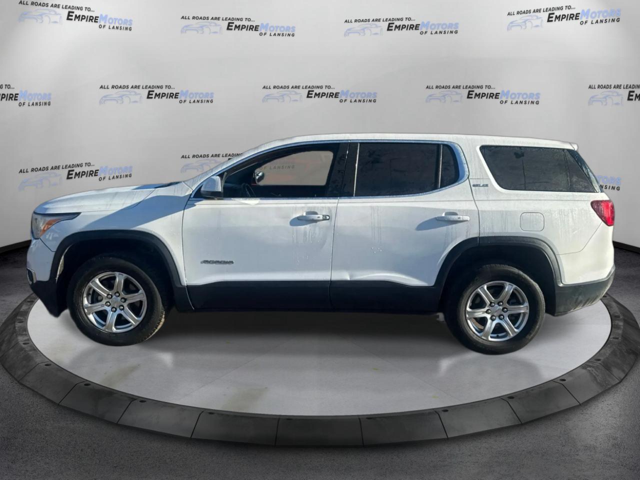 GMC Acadia SLE-1 FWD 2019