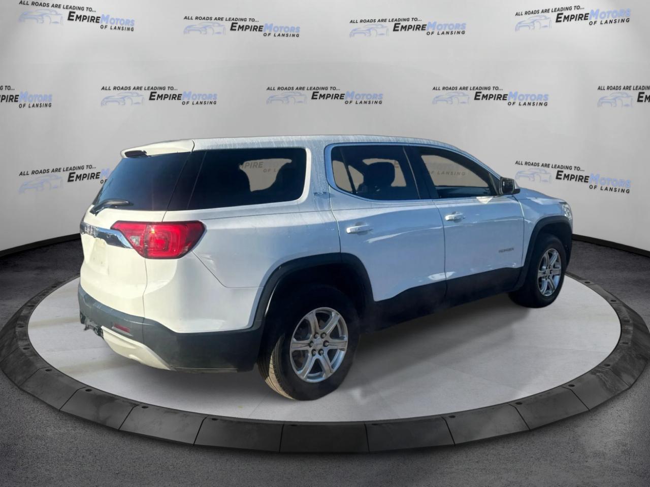 GMC Acadia SLE-1 FWD 2019
