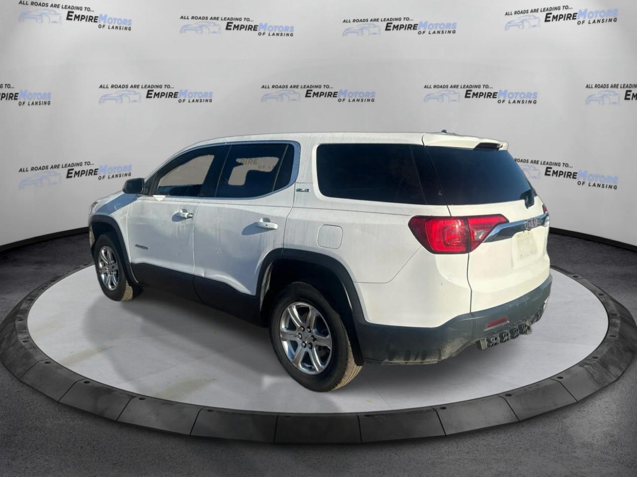 GMC Acadia SLE-1 FWD 2019