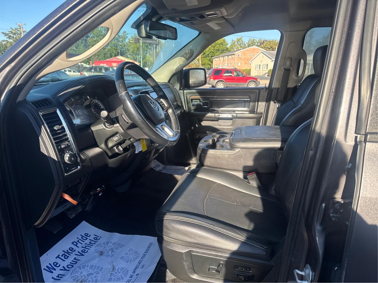 RAM 1500 Laramie Crew Cab LWB 4WD 2018