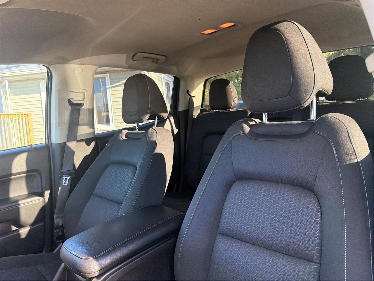 GMC Canyon SLE Crew Cab 4WD 2016