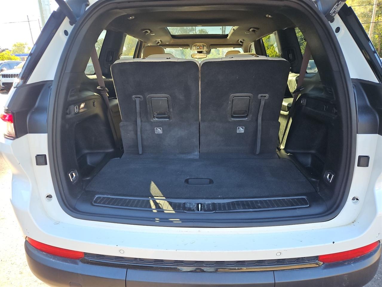 Jeep Grand Cherokee L Limited 4WD 2025