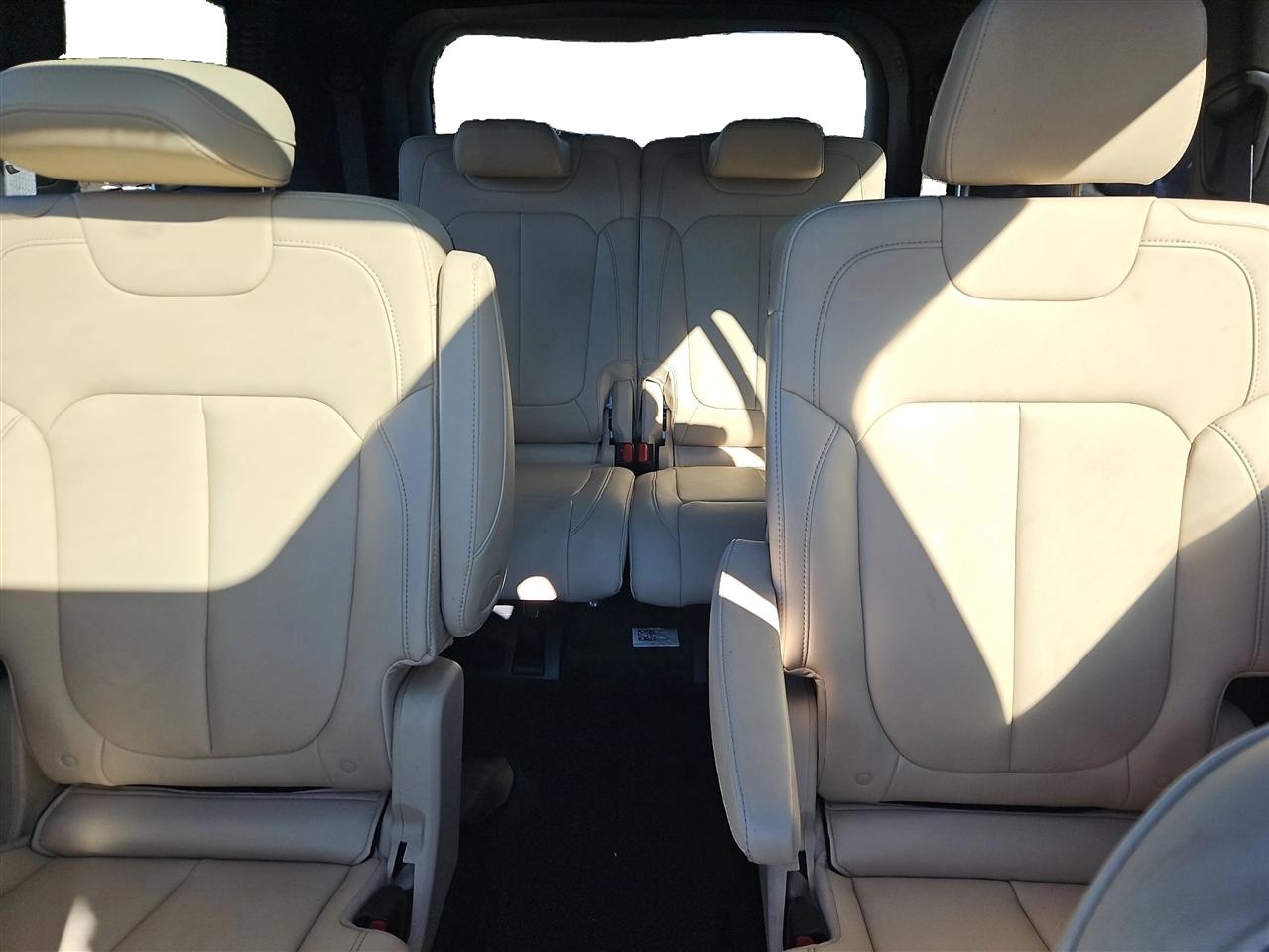 Jeep Grand Cherokee L Limited 4WD 2025