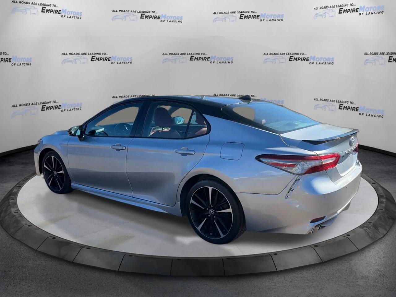 Toyota Camry XLE V6 2018