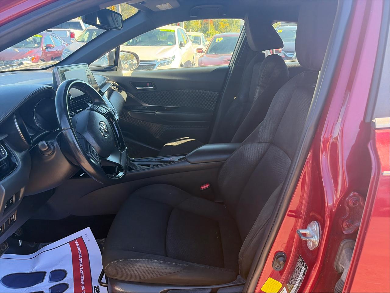 Toyota C-HR LE 2019