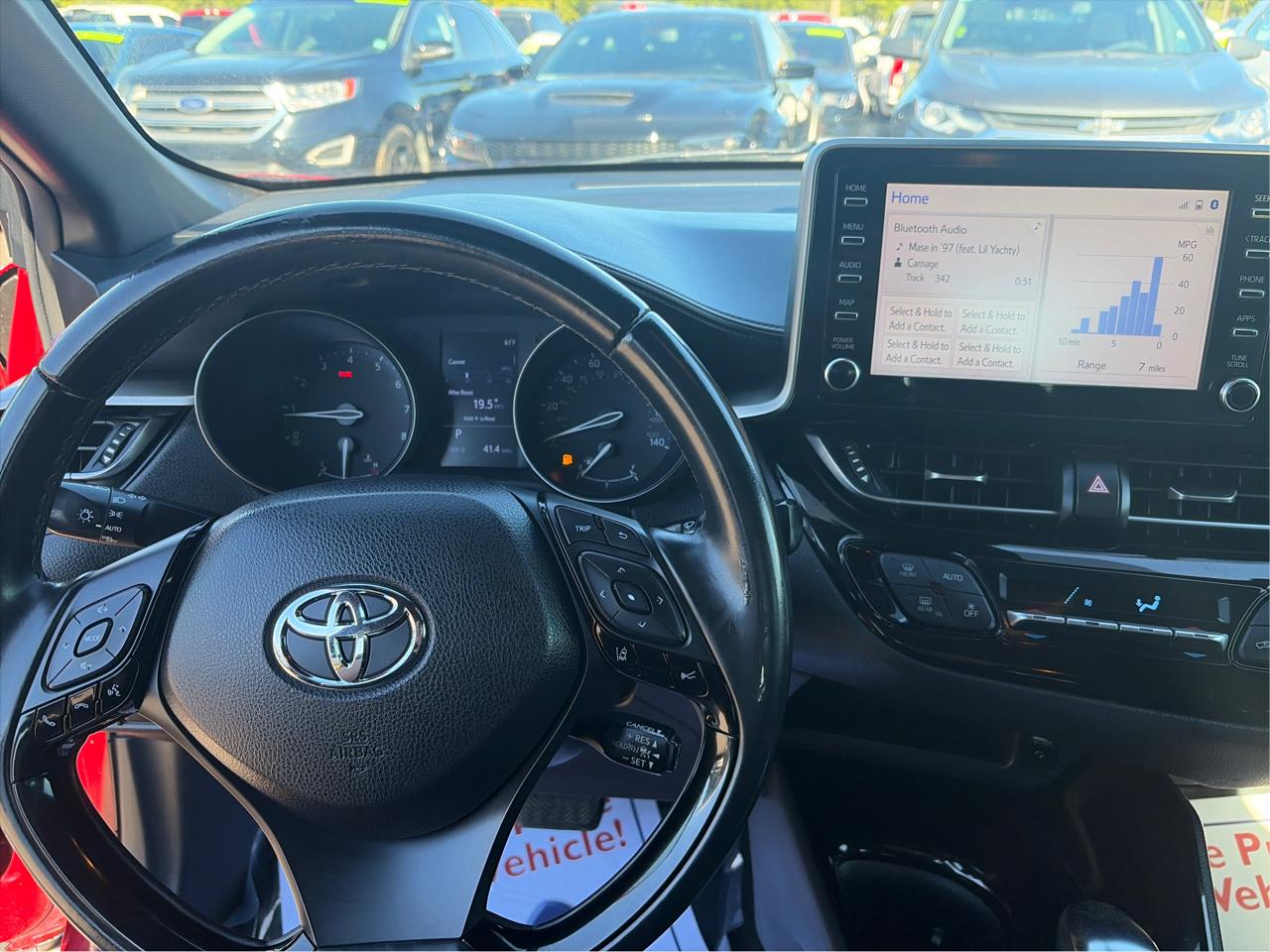 Toyota C-HR LE 2019