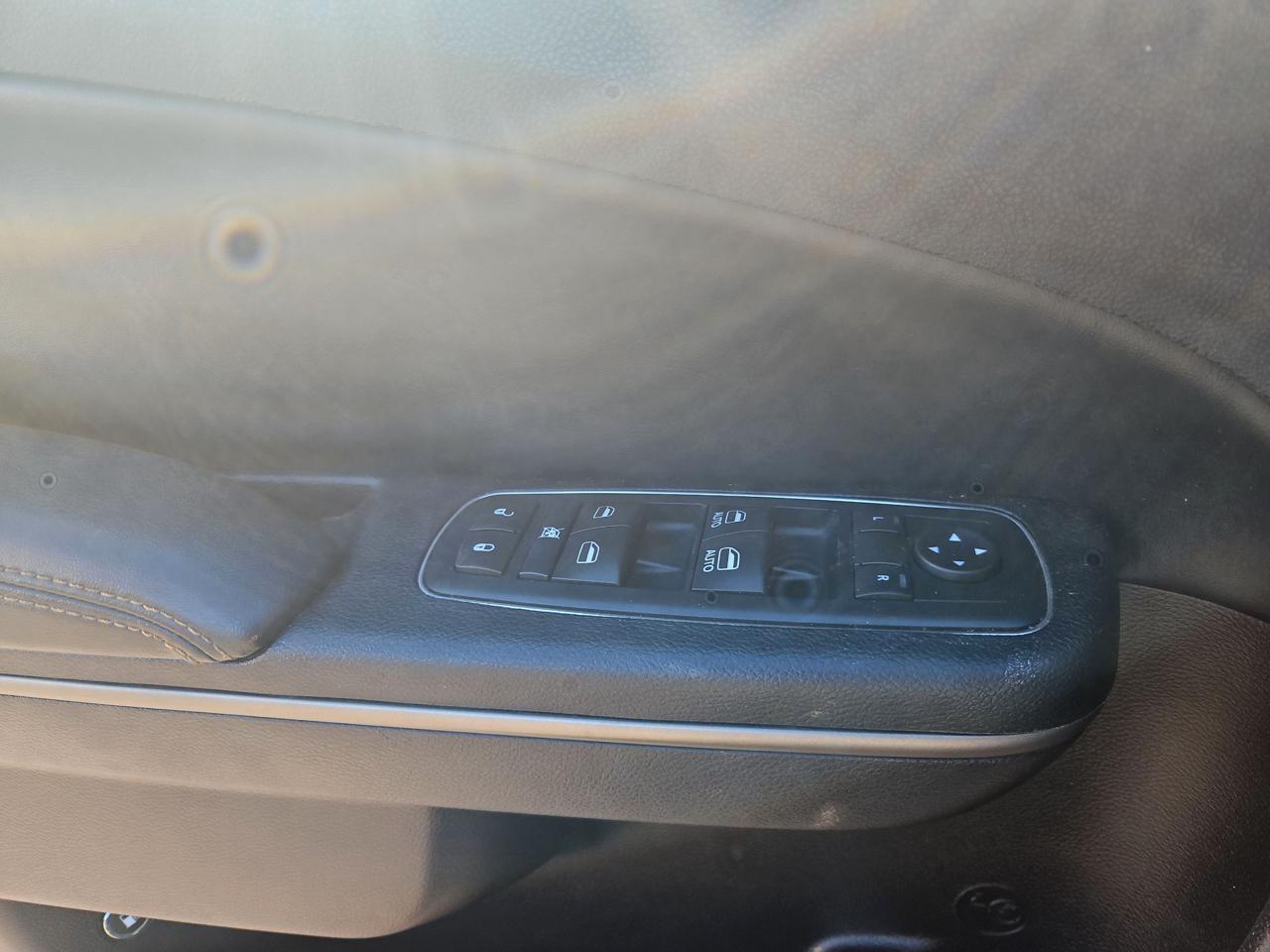 Chrysler 300 S V6 AWD 2017