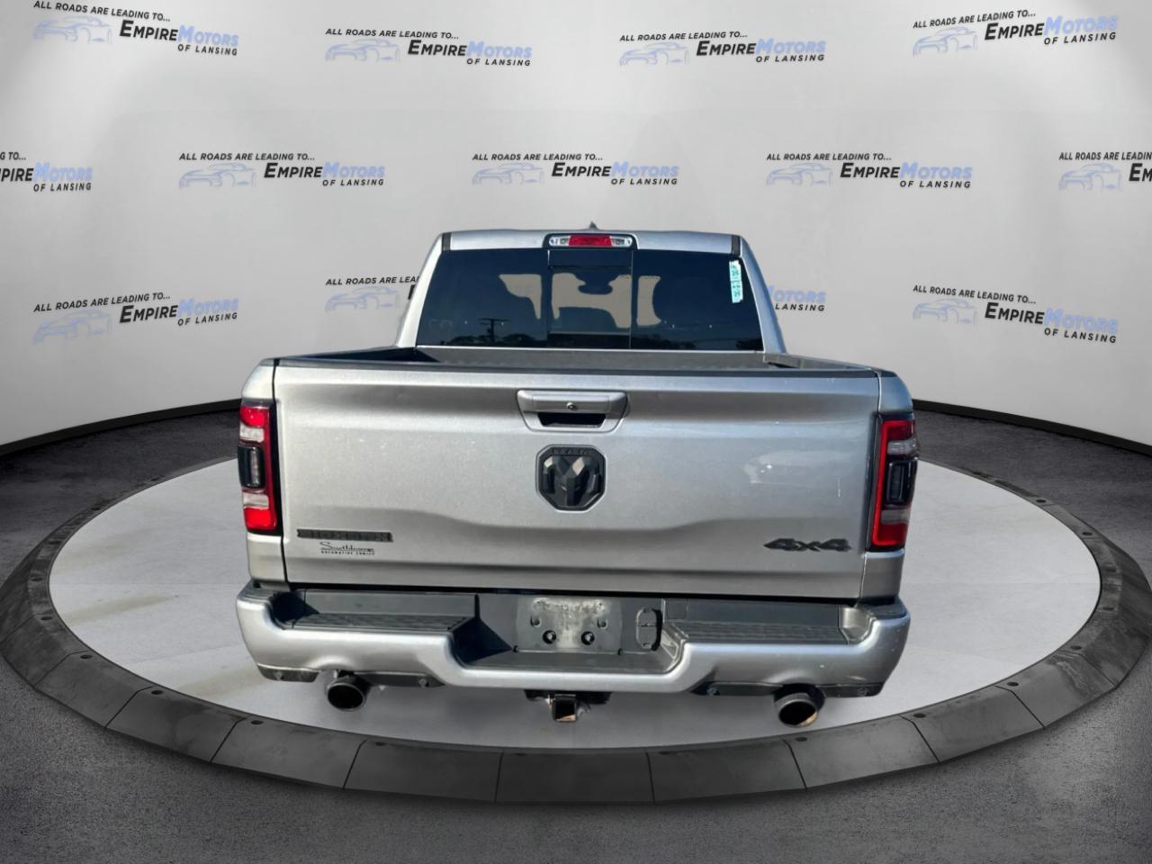 RAM 1500 Big Horn Crew Cab SWB 4WD 2020