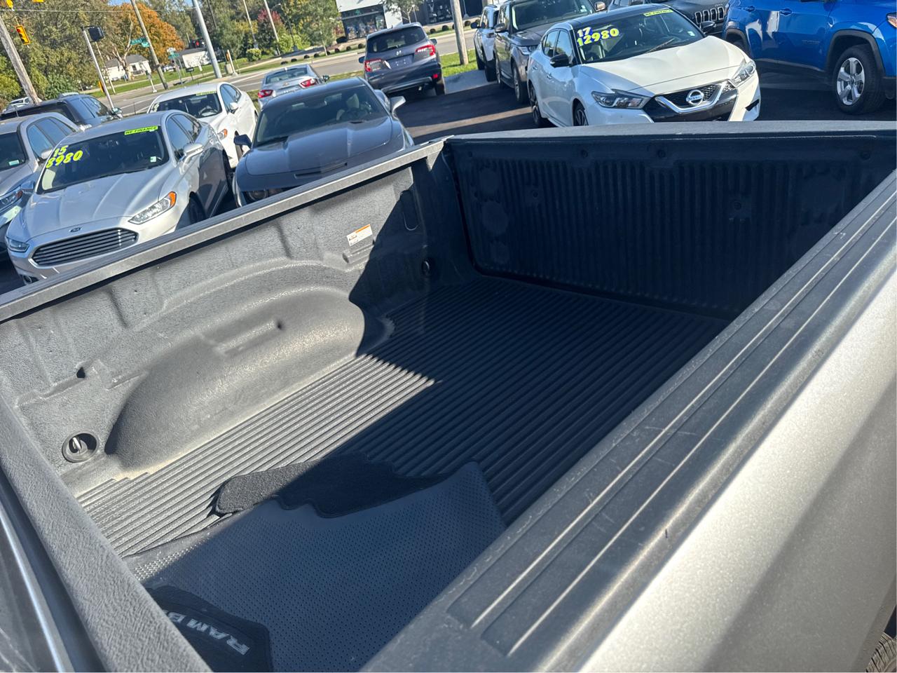 RAM 1500 Big Horn Crew Cab SWB 4WD 2020