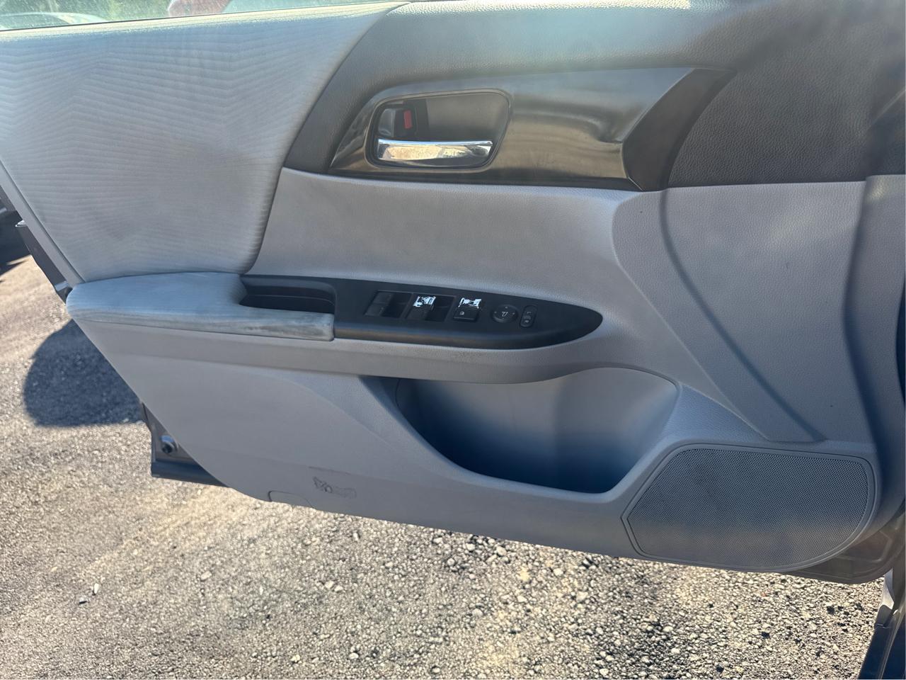Honda Accord LX Sedan CVT 2016