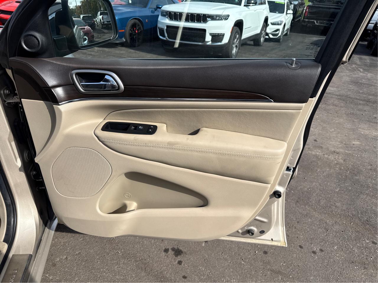 Jeep Grand Cherokee Overland 4WD 2014