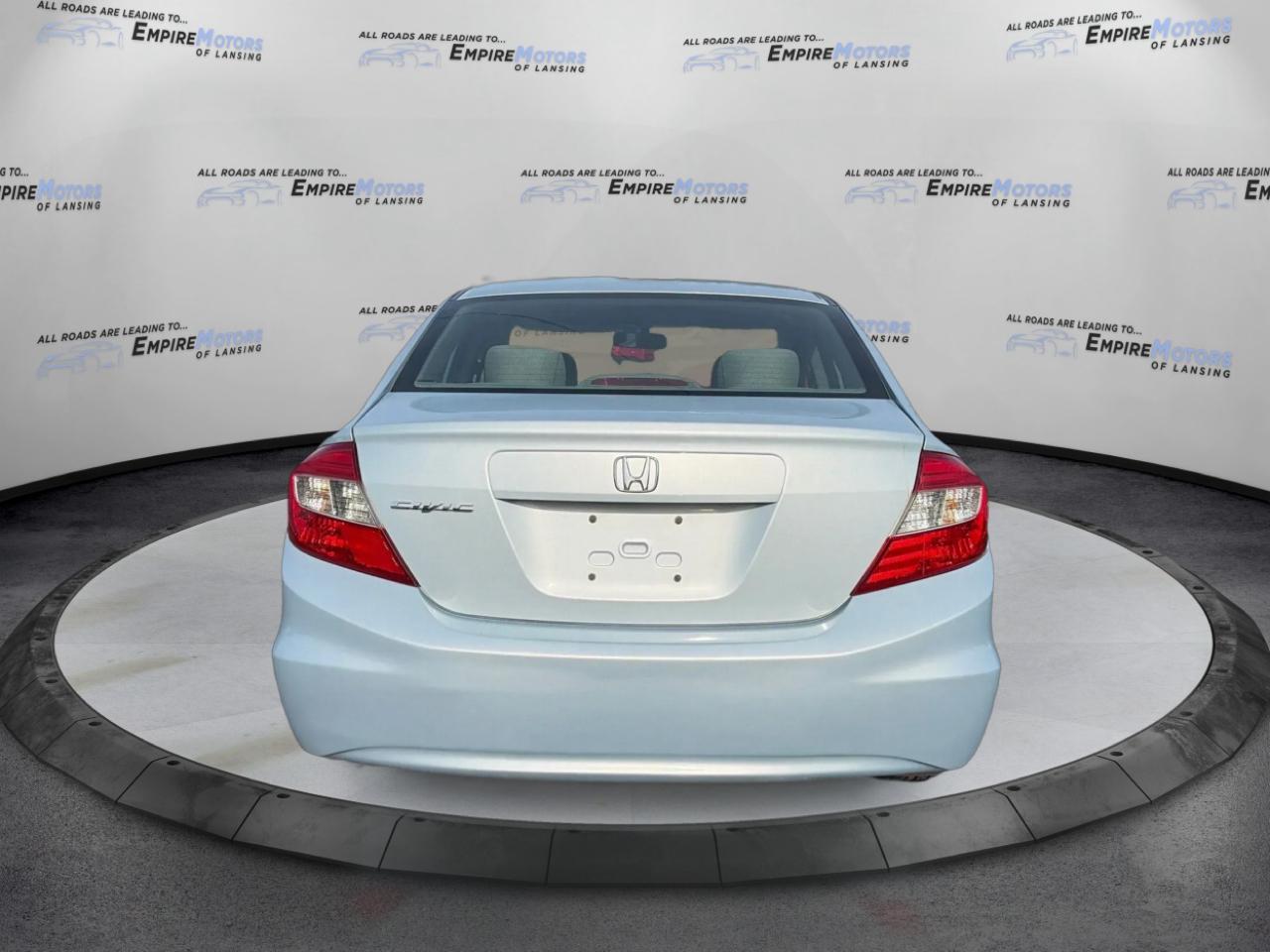 Honda Civic EX Sedan 5-Speed AT 2012