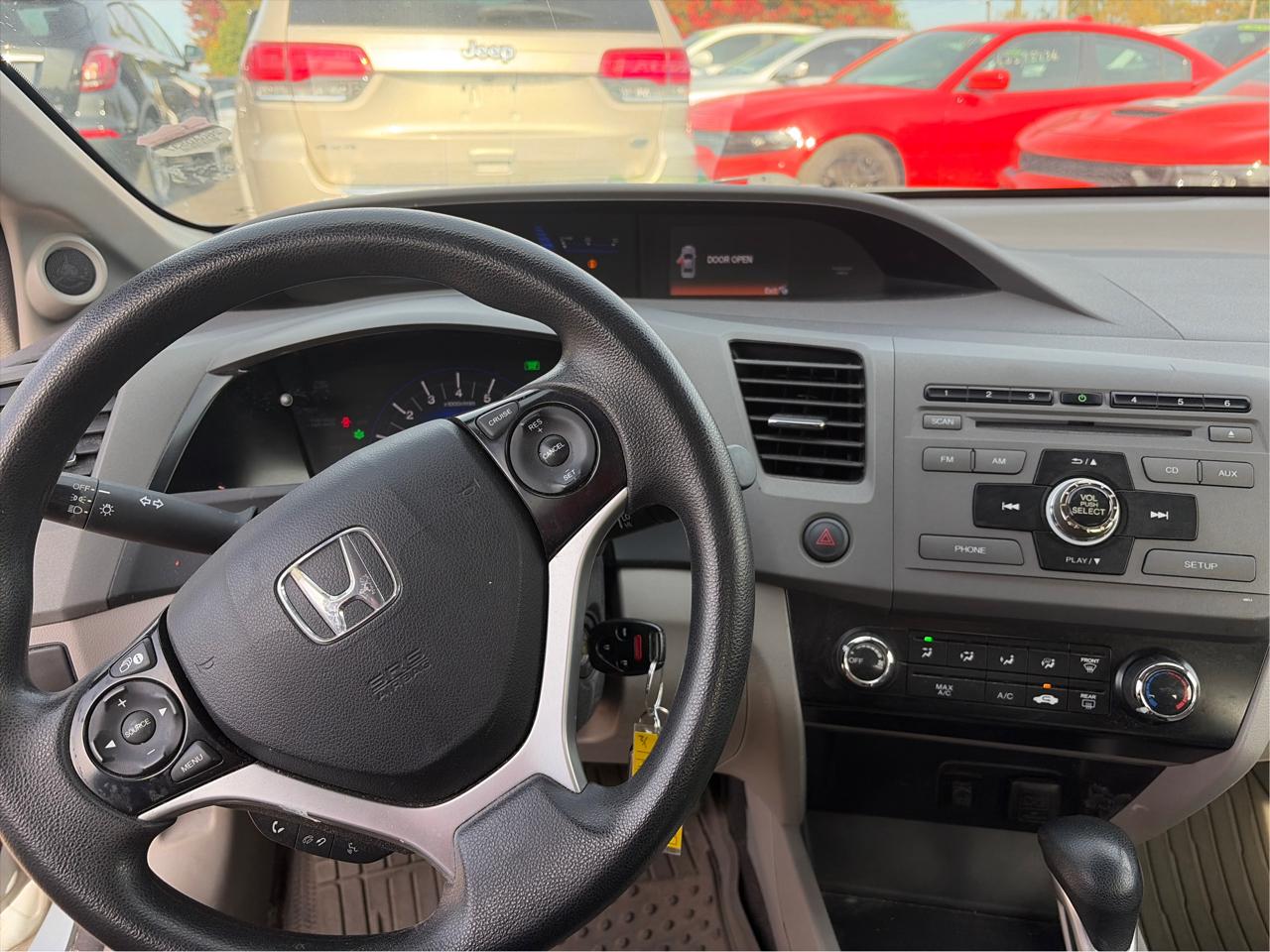 Honda Civic EX Sedan 5-Speed AT 2012