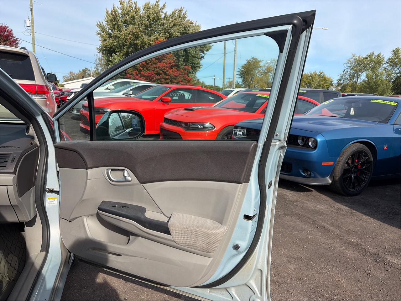Honda Civic EX Sedan 5-Speed AT 2012
