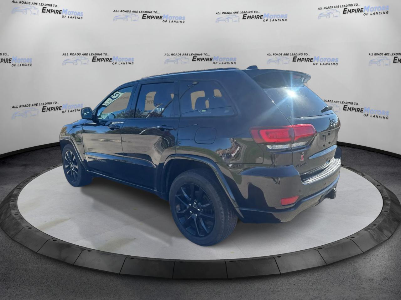 Jeep Grand Cherokee Laredo E 4WD 2021