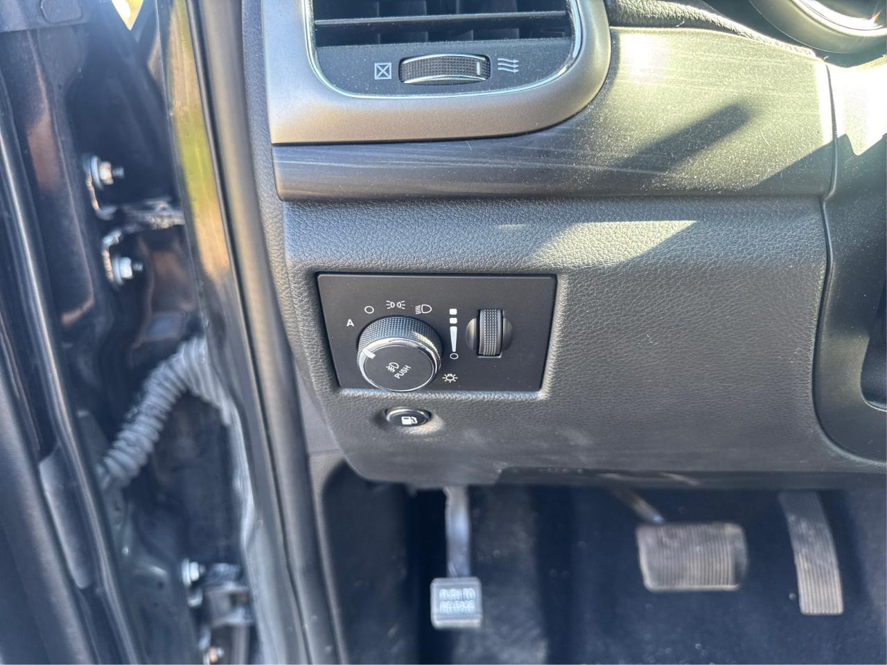 Jeep Grand Cherokee Laredo E 4WD 2021
