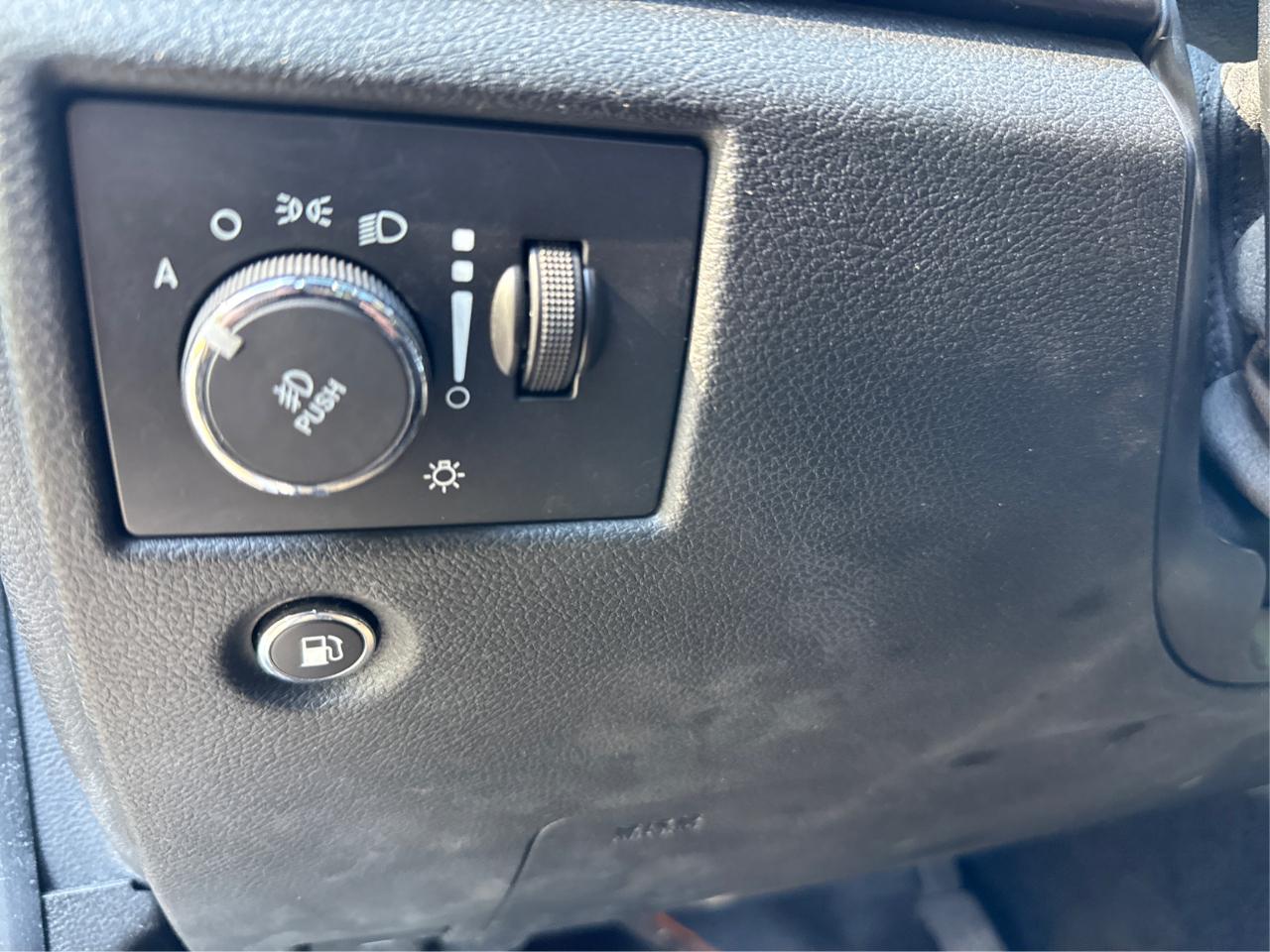 Jeep Grand Cherokee Laredo 4WD 2014