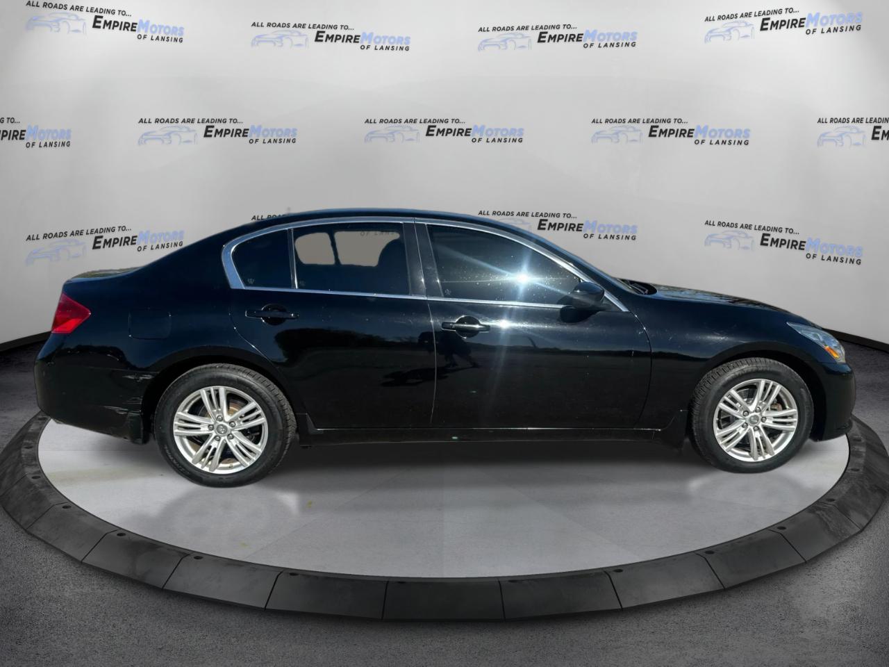 Infiniti Q50 Premium AWD 2014