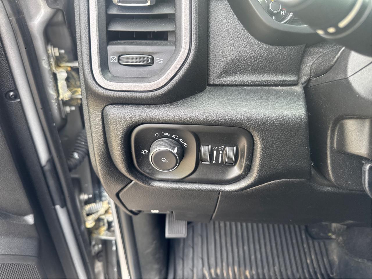 RAM 2500 Tradesman Crew Cab SWB 4WD 2019