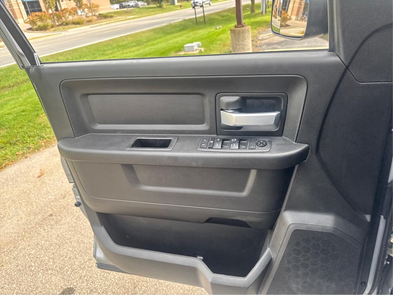 RAM 2500 Tradesman Crew Cab SWB 4WD 2019