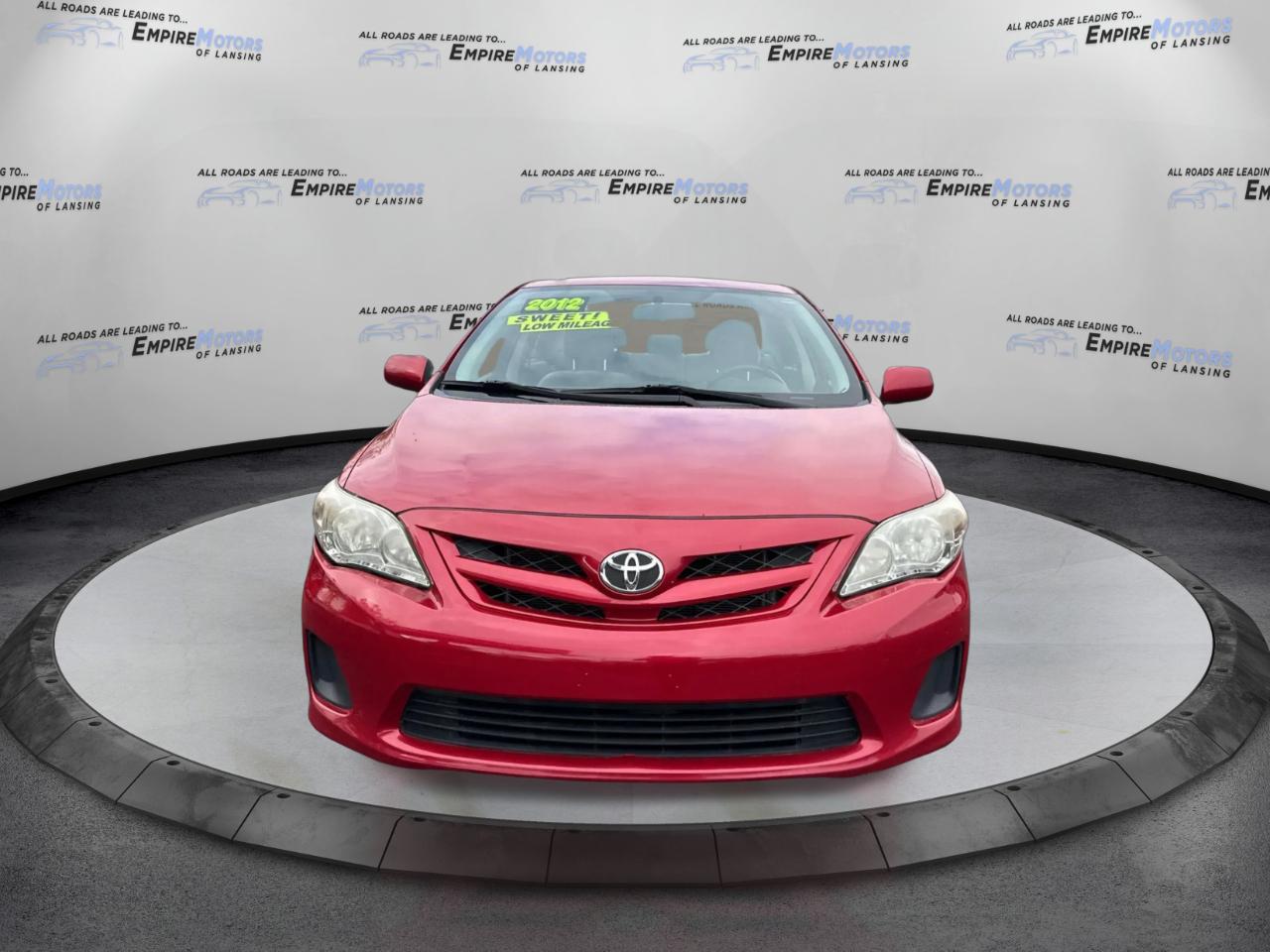 Toyota Corolla S 5-Speed MT 2012