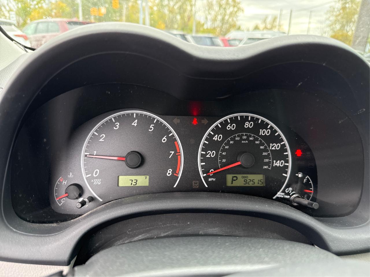 Toyota Corolla S 5-Speed MT 2012
