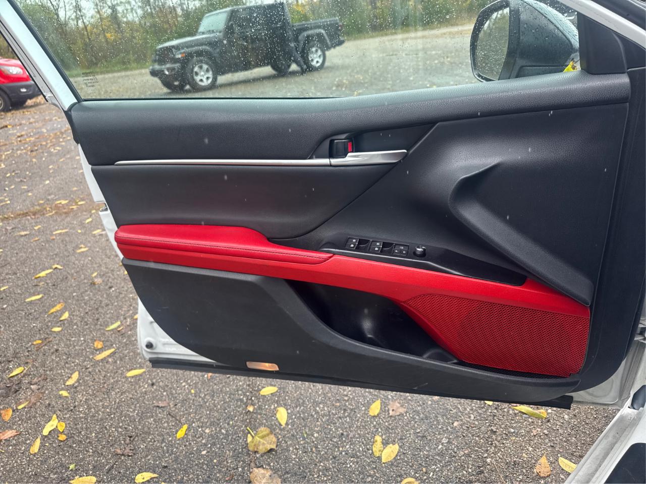 Toyota Camry XSE V6 2019