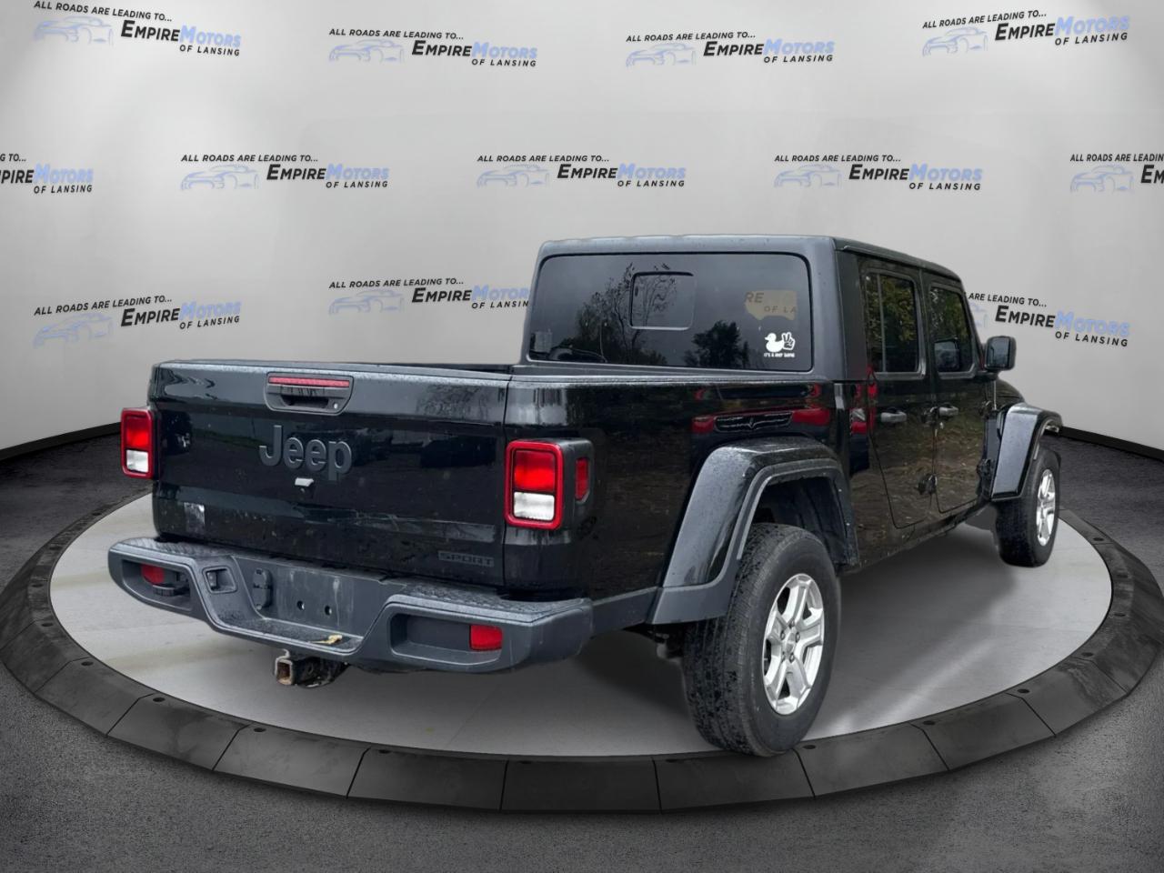 Jeep Gladiator Sport S 2021