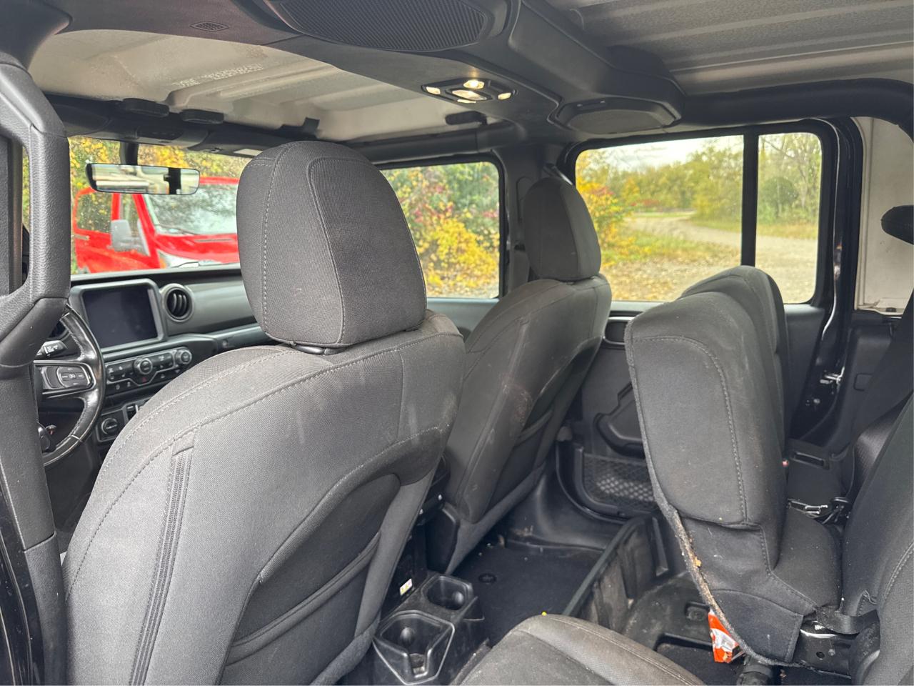 Jeep Gladiator Sport S 2021