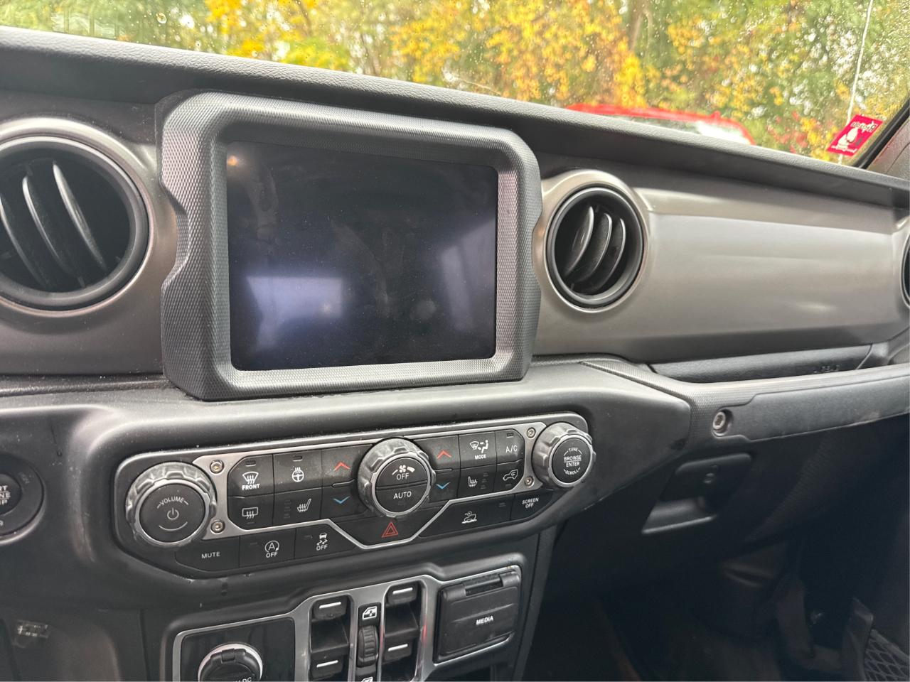 Jeep Gladiator Sport S 2021