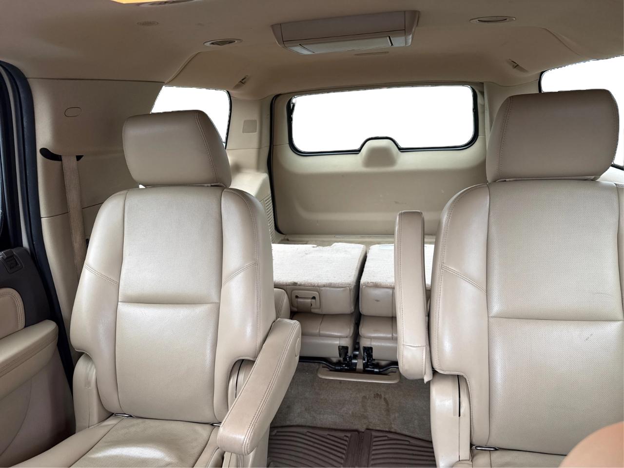GMC Yukon Denali XL 4WD 2013