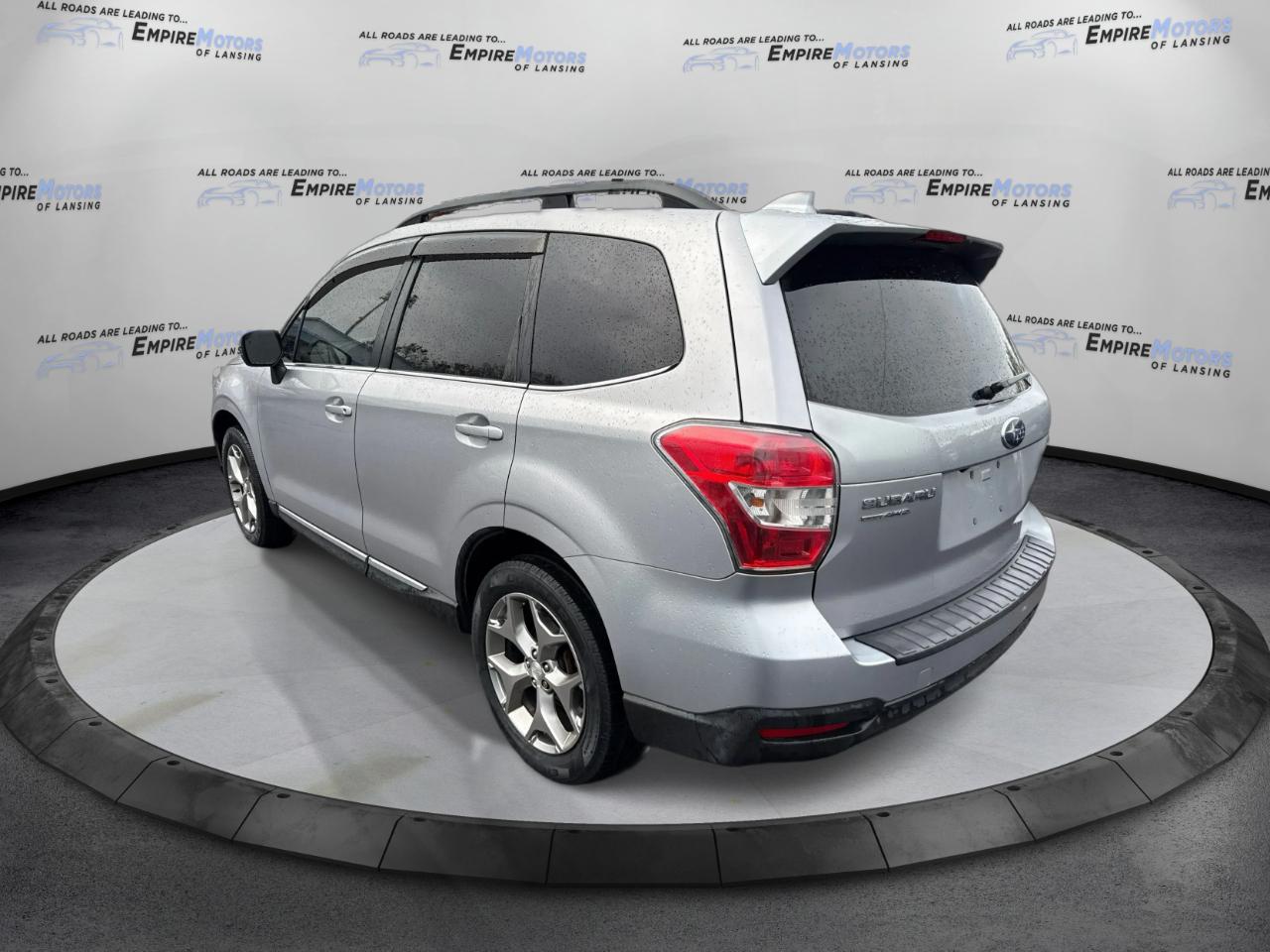 Subaru Forester 2.5i Touring 2016
