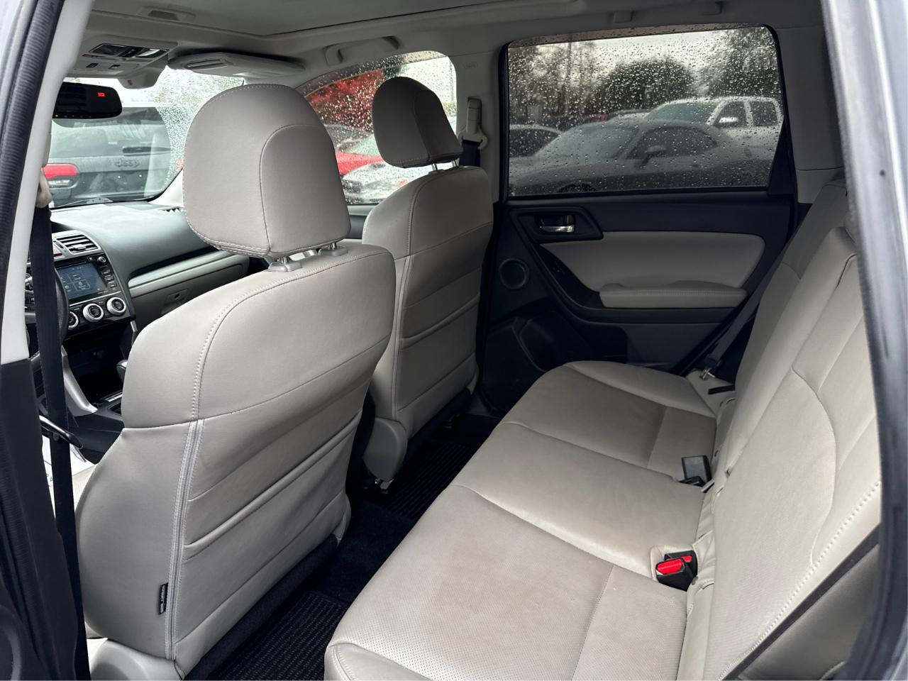 Subaru Forester 2.5i Touring 2016